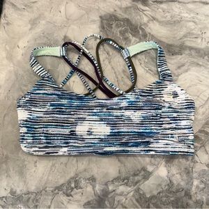 Lululemon blue floral Free To Be Sports Bra Size 8